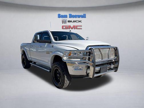 2018 RAM 2500 Laramie Crew Cab 4x4 6'4' Box