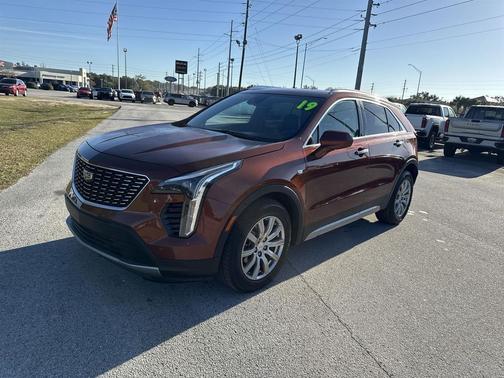 2020 Cadillac XT4 Premium Luxury