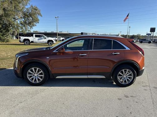 2020 Cadillac XT4 Premium Luxury