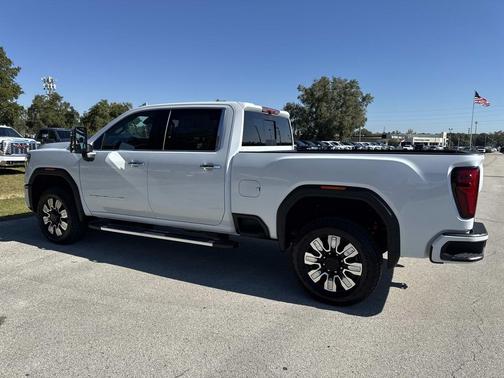 2026 GMC Sierra 3500 Denali