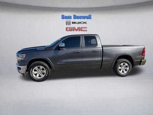 Granite Crystal Metallic Clearcoat 2019 RAM 1500 Laramie
