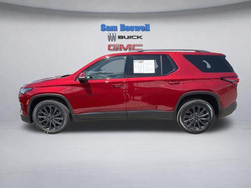 Radiant Red Tintcoat 2023 Chevrolet Traverse RS
