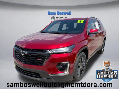 Radiant Red Tintcoat 2023 Chevrolet Traverse RS