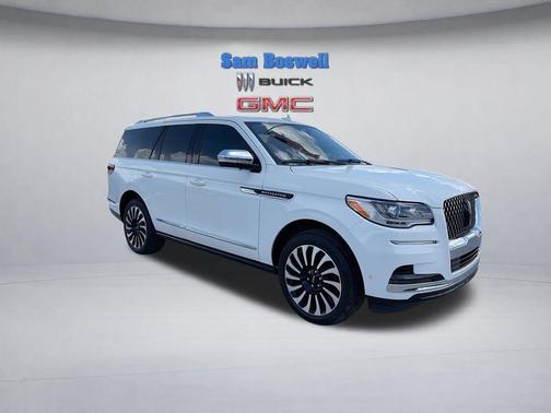 PRISTINE WHITE METALLIC 3C 2024 Lincoln Navigator Black Label