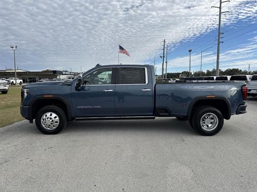 2026 GMC Sierra 3500 Denali