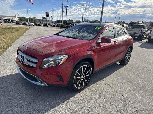 2017 Mercedes-Benz GLA 250 Base