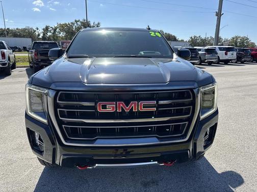 2024 GMC Yukon XL 4WD AT4
