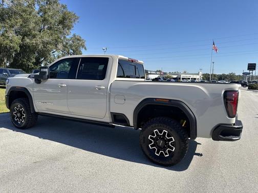 2026 GMC Sierra 2500 AT4