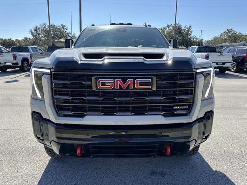 2026 GMC Sierra 2500 AT4