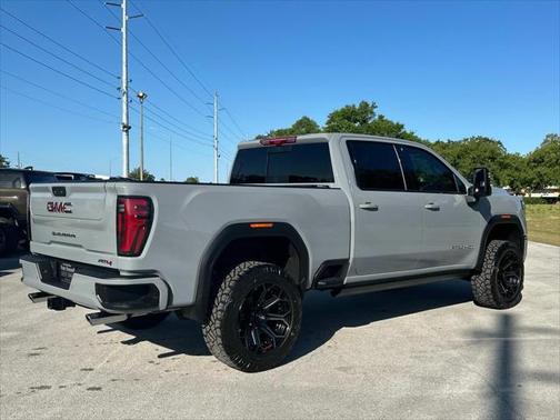2025 GMC Sierra 2500 AT4