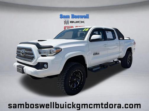 Super White 2016 Toyota Tacoma TRD Sport