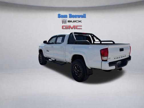 Super White 2016 Toyota Tacoma TRD Sport