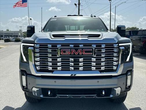 2025 GMC Sierra 2500 Denali