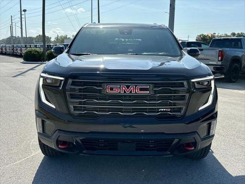 2025 GMC Acadia AWD AT4