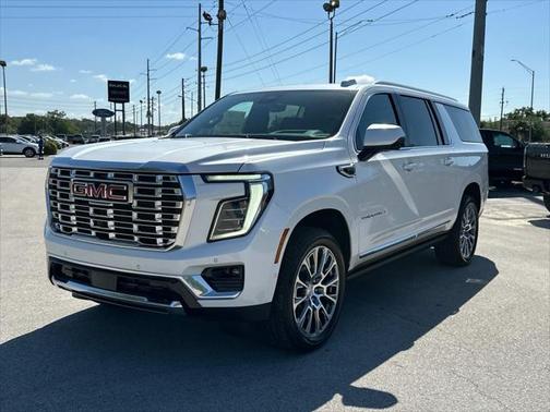 2025 GMC Yukon XL Denali