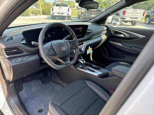 2025 Buick Envista Preferred FWD