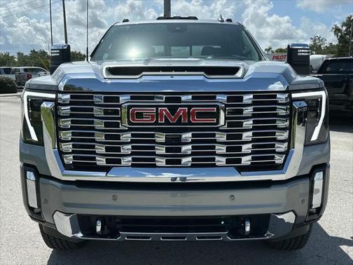 2025 GMC Sierra 2500 Denali
