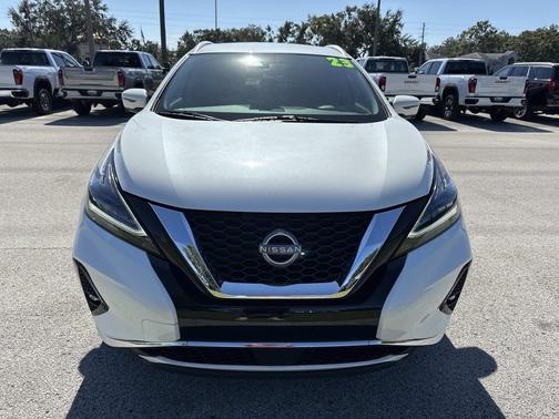 2023 Nissan Murano SL FWD