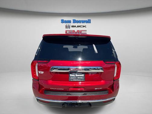 2023 GMC Yukon SLT