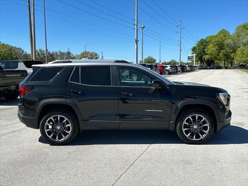 2025 GMC Terrain AWD Elevation