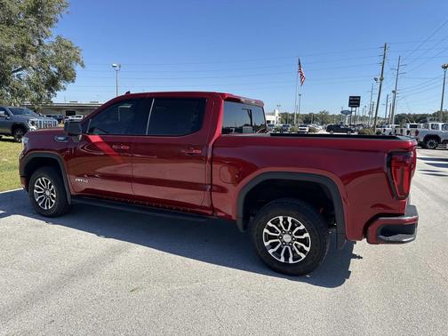 2022 GMC Sierra 1500 AT4