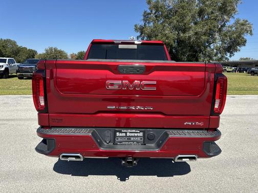 2022 GMC Sierra 1500 AT4