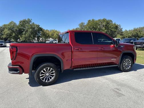 2022 GMC Sierra 1500 AT4