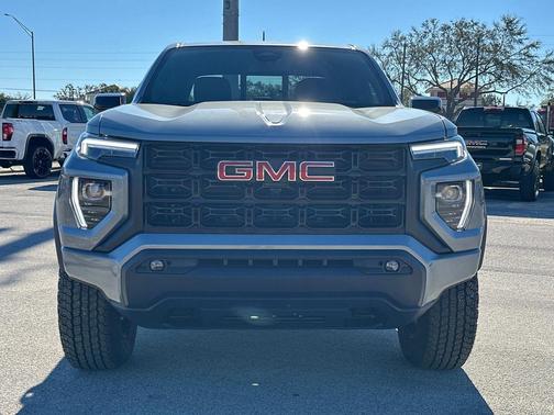 2025 GMC Canyon Elevation