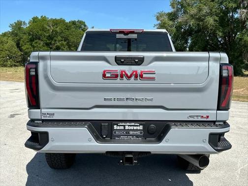 2025 GMC Sierra 2500 AT4