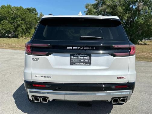 2025 GMC Acadia Denali
