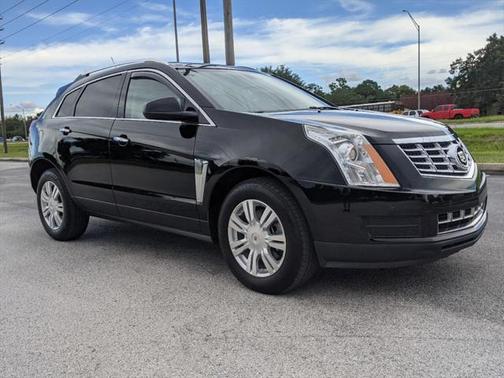 Photo 2 of 29 of 2016 Cadillac SRX Luxury Collection