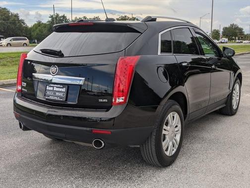 Photo 4 of 29 of 2016 Cadillac SRX Luxury Collection