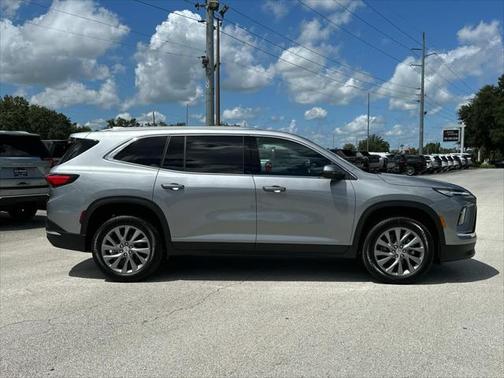 2025 Buick Enclave Preferred FWD