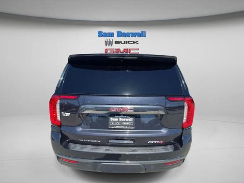 2023 GMC Yukon XL 4WD AT4