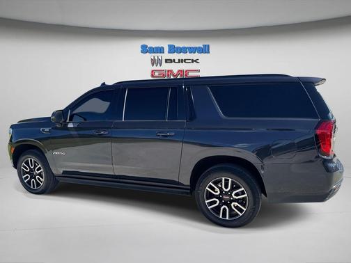 2023 GMC Yukon XL 4WD AT4