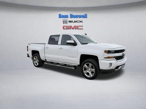 Summit White 2018 Chevrolet Silverado 1500 2LT