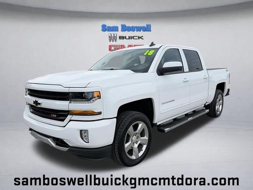 Summit White 2018 Chevrolet Silverado 1500 2LT