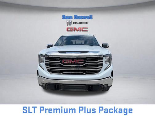 Glacier White Tricoat 2026 GMC Sierra 1500 SLT