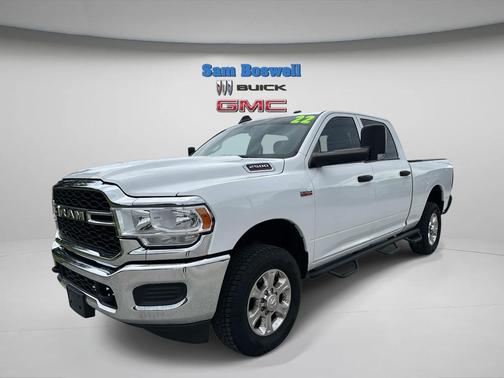 2022 RAM 2500 Tradesman Crew Cab 4x4 6'4' Box