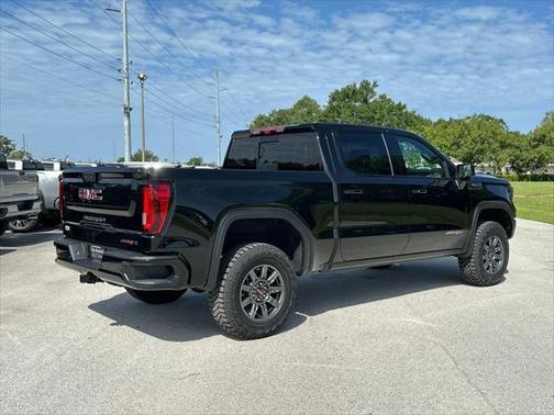 2025 GMC Sierra 1500 AT4X