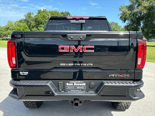 2025 GMC Sierra 1500 AT4X