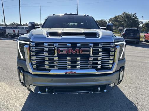 2026 GMC Sierra 2500 Denali
