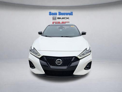 Pearl White Tricoat 2021 Nissan Maxima 3.5 SR