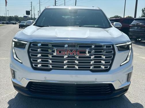 2025 GMC Acadia Denali