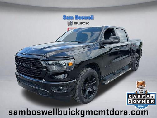 Diamond Black Crystal Pearlcoat 2024 RAM 1500 Big Horn/Lone Star