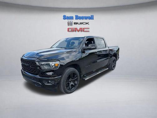 Diamond Black Crystal Pearlcoat 2024 RAM 1500 Big Horn/Lone Star