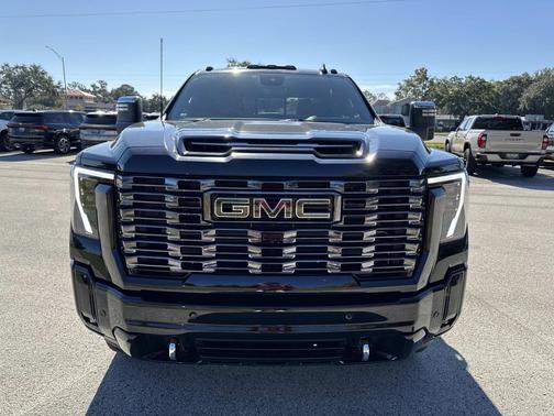 2026 GMC Sierra 2500 Denali Ultimate