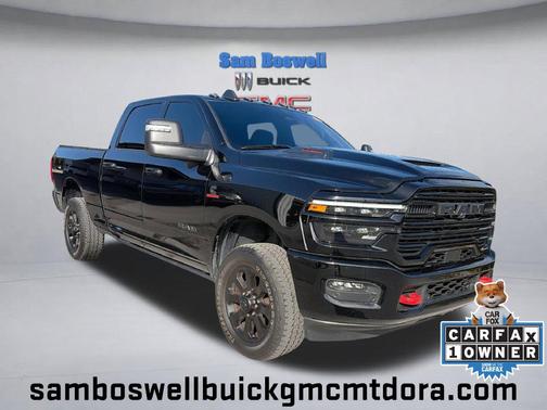 Diamond Black Crystal Pearlcoat 2025 RAM 3500 Laramie Crew Cab 4x4 6'4' Box