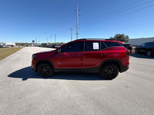 2024 GMC Terrain AWD AT4