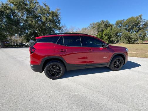 2024 GMC Terrain AWD AT4